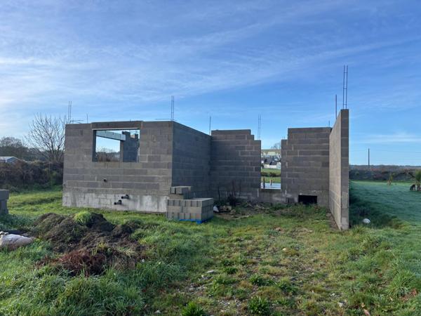 Maison à SAINT-JEAN-LA-POTERIE, 56350 - 5 pièces 145m²