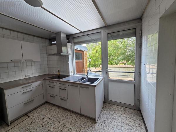 Maison à louer à Cambrai dans le Nord (59400), ref : 59084-L1490