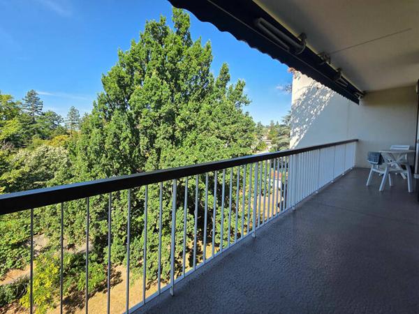Appartement Ecully 5 pièce(s) 96.71 m2