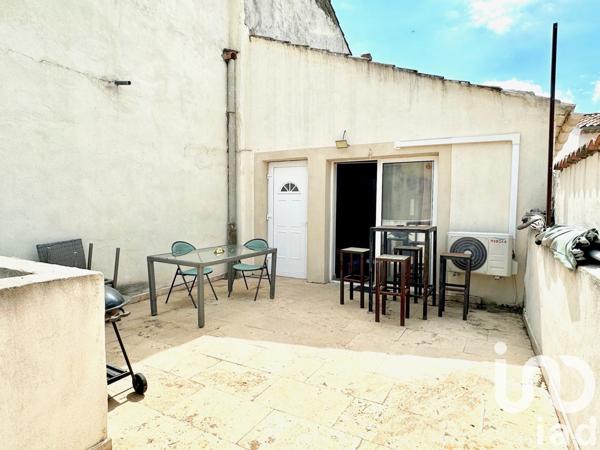 Maison de ville 7 pièces de 185 m² à Bédarrides (84370)