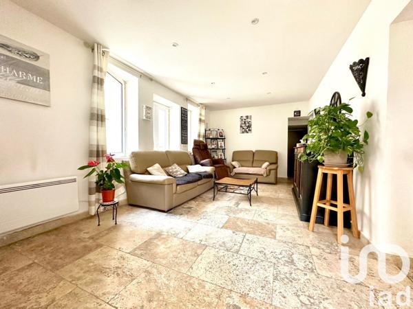 Maison de ville 7 pièces de 185 m² à Bédarrides (84370)