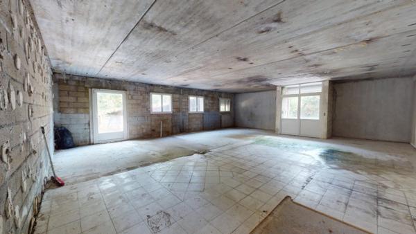 Vente / Immeuble à Nemours (77140)