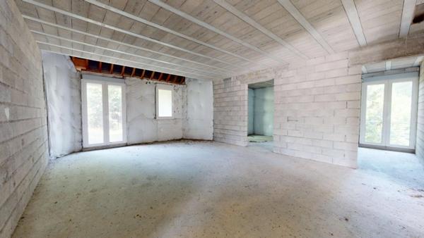 Vente / Immeuble à Nemours (77140)