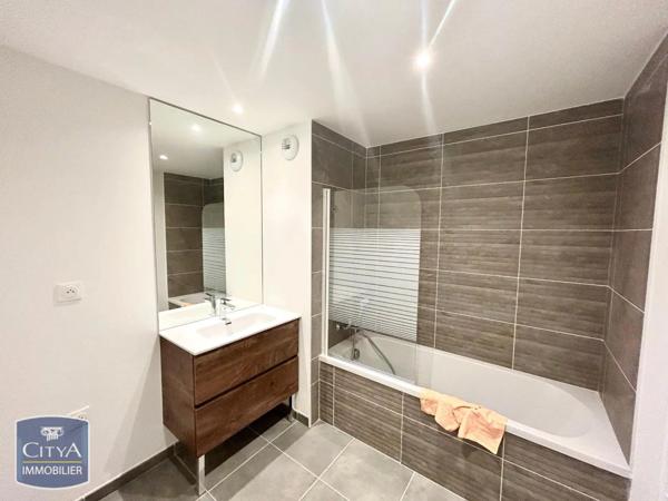 Appartement à louer 2 pièces 51.36m²