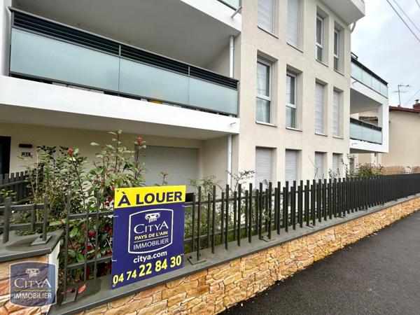 Appartement à louer 2 pièces 51.36m²