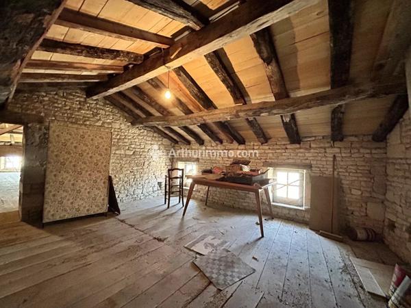 Vente Maison 9 pièces 174 m2 à Beauvais-sur-Matha