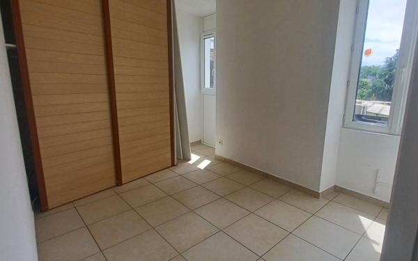 Appartement à vendre    2 pièces • 36 m2 Rives