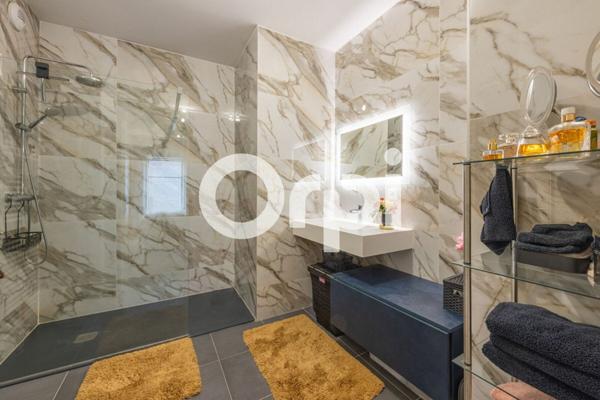 Appartement à vendre    4 pièces • 100 m2 Mérignies