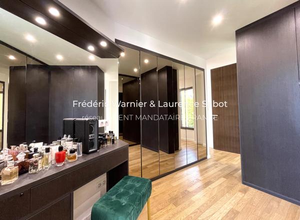 Immobilier Vaucresson (92420) – Maison 202.51m2 – 1 830 000 €