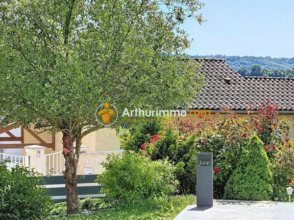 Vente                                                      Maison
                        
                     5 pièces                      145 m2                     à Ruy-Montceau