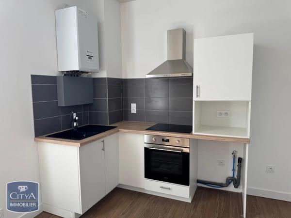 Appartement à louer 3 pièces 61.38m² Blaye (33390)
