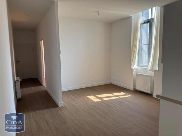 Appartement à louer 3 pièces 61.38m² Blaye (33390)