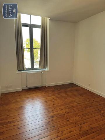 Appartement à louer 3 pièces 61.38m² Blaye (33390)