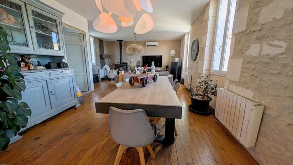EN EXCLUSIVITE MAISON EN PIERRE  Reignac (33860)