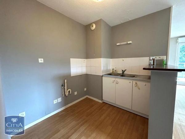 Appartement à louer 3 pièces 58.31m² Lannion (22300)
