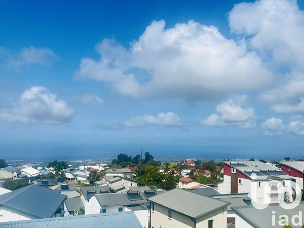 Maison 6 pièces de 220 m² à Le Tampon (97430)