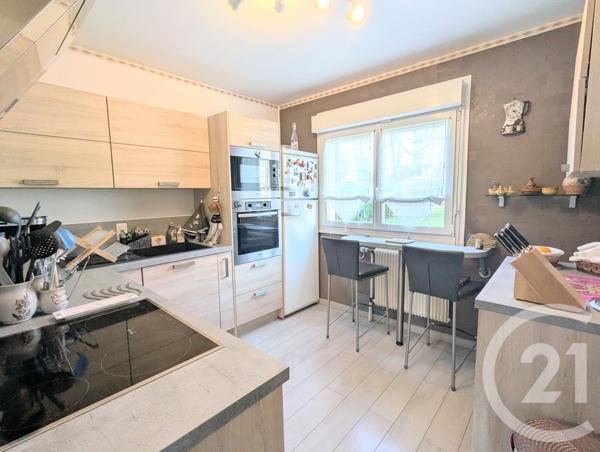 Maison à vendre  7 pièces - 125,62 m2 ST ARNOULT EN YVELINES - 78