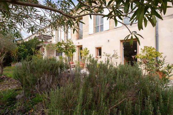 ARCHITECTURE TRANSFORMÉE - 2024 - Maison avec jardin et dépendance - Bordeaux