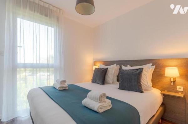 Calme  - Exclusivité de l'office notarial CHEUVREUX RENNES. 

Situé au sein d'une résidence h...