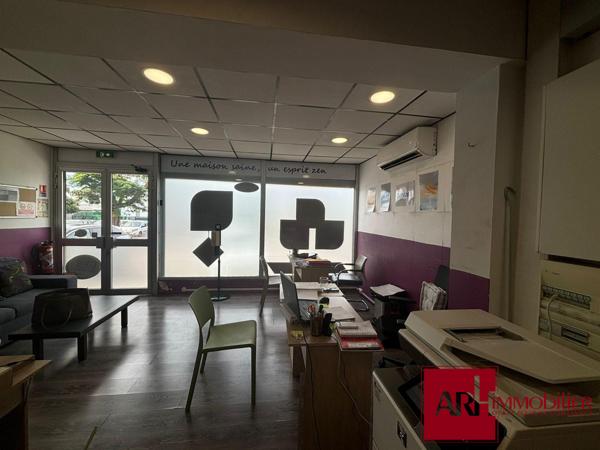 2 lots immobiliers / local commercial loué 58m2 + villa T4 86m2