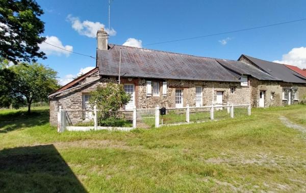 Vente Maison ref.7198 terrain 2.7 ha à rénover Javron-les-chapelles   