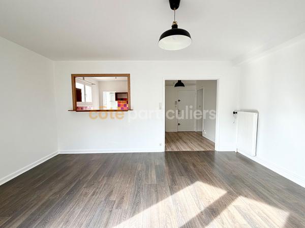 Location
                Appartement88,49 m² - 4 Pièces -
                    CLERMONT FERRAND (63000)