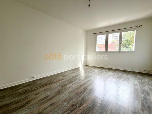 Location
                Appartement88,49 m² - 4 Pièces -
                    CLERMONT FERRAND (63000)