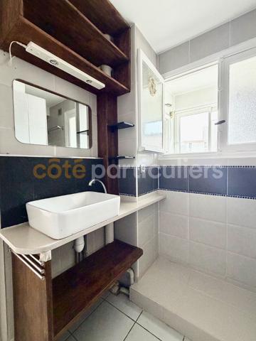 Location
                Appartement88,49 m² - 4 Pièces -
                    CLERMONT FERRAND (63000)