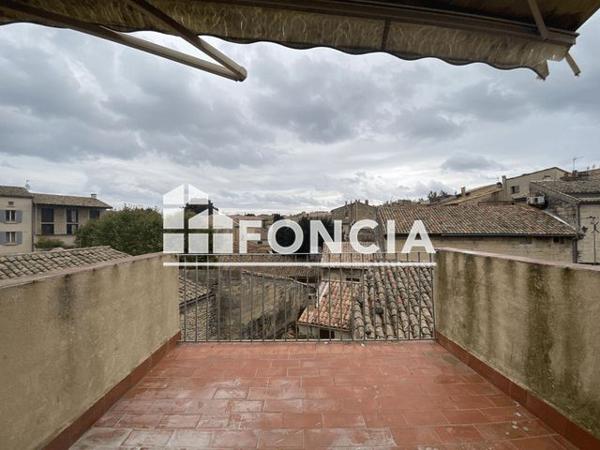 Location Studio 20.63 m² - 14 AVENUE GENERAL VINCENT Uzes 30700