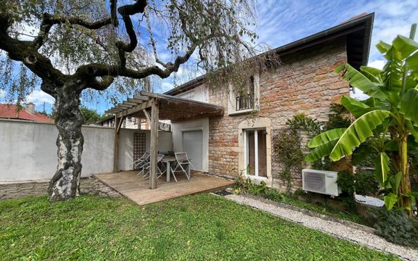 Maison à vendre    4 pièces • 77 m2 Mâcon