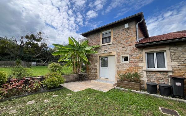 Maison à vendre    4 pièces • 77 m2 Mâcon