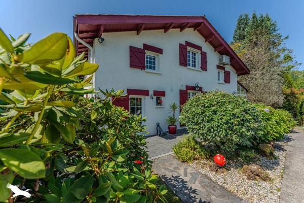 Maison à vendre |  Arjuzanx |  4 pièces | 140 m²