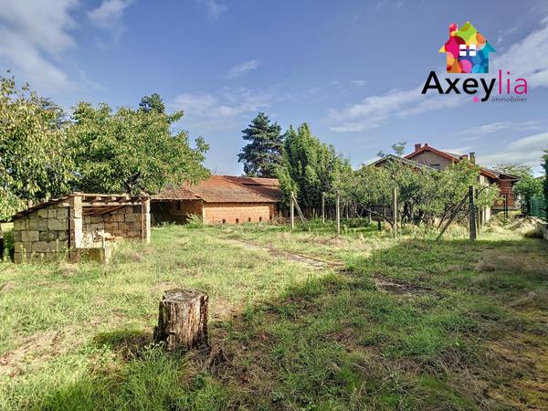 Riorges (42153) A VENDRE - RIORGES - MAISON D'HABITATION À RÉNOVER AVEC 5 CHAMBRES, DÉPENDANCES ET TERRAIN