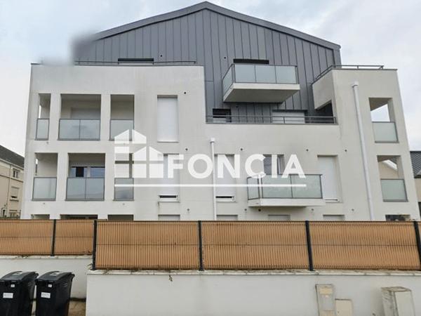 Location Studio 27.28 m² - 85 RUE DES PONTS DE CE Angers 49000