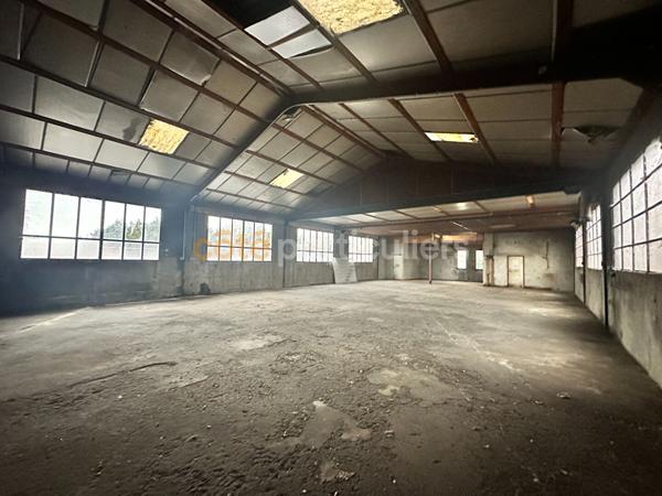 Vente Entrepôt / Local industriel2800 m² - LE PUY EN VELAY (43000)