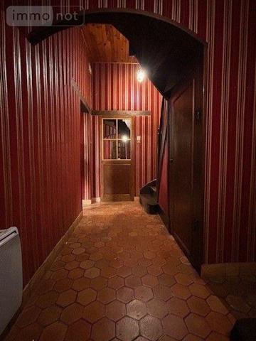 Maison à vendre à Baugé-en-Anjou dans le Maine-et-Loire (49150), ref : LB/2566   
CENTRE