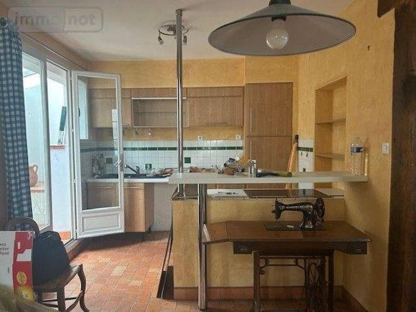 Maison à vendre à Baugé-en-Anjou dans le Maine-et-Loire (49150), ref : LB/2566   
CENTRE