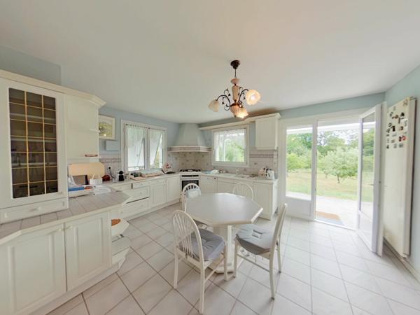 Maison à vendre    5 pièces •  Antran