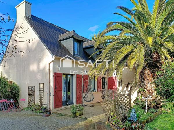 Une maison familiale au cœur d’un écrin de verdure