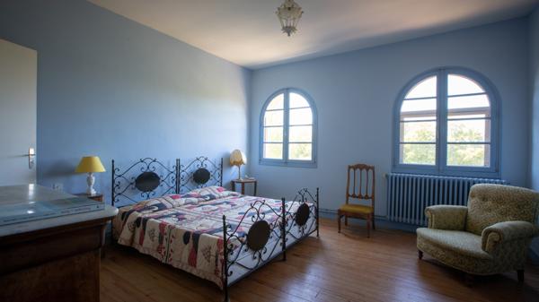 Mauvezin (32120) Exclusivité : Maison de + de 13 pièces, 8 chambres + 1 bureau,