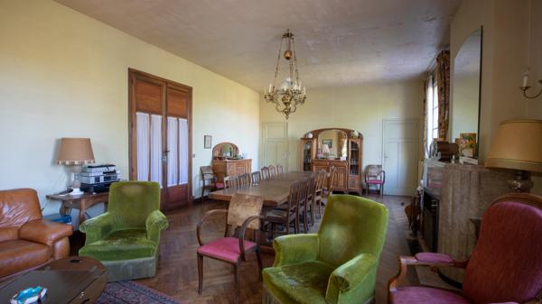 Mauvezin (32120) Exclusivité : Maison de + de 13 pièces, 8 chambres + 1 bureau,