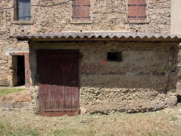 A VENDRE MAISON 7 PIECES 138 M² + 2491 M² DE TERRAIN , Montelier A VENDRE MAISON 7 PIECES 138 M² + 2491 M² DE TERRAIN , Montelier