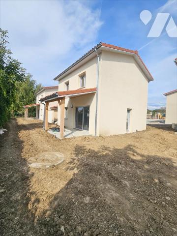 Maison 4 pièces /90 m² hab.