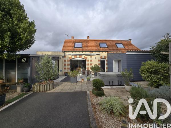 Maison à vendre 6 pièces 177 m² Pas-de-Jeu