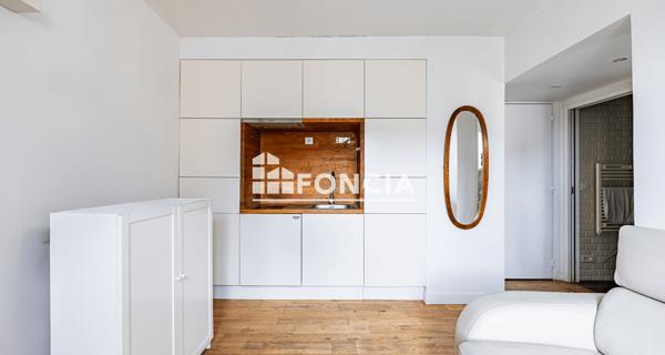 À vendre Appartement 2 pièces 24.58 m² - Paris 75015