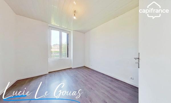 Appartement de 84m² situé au rez-de-chaussée