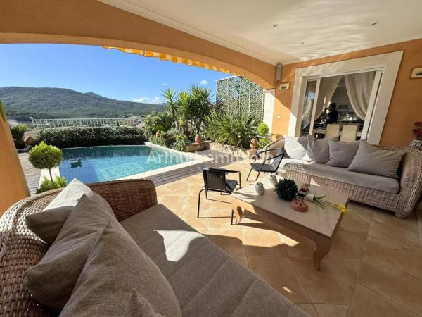 Vente Villa 8 pièces 190 m2 à Sainte-Maxime