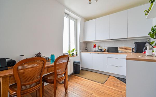 Appartement à vendre    1 pièce • 23,50 m2 Paris 20