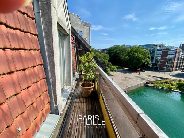 Rare:Quai du Wault, duplex balcon et parking.Garage possible
