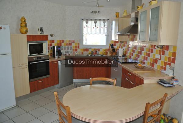 Maison a Sainte Bazeille de plain pied 4 chambres